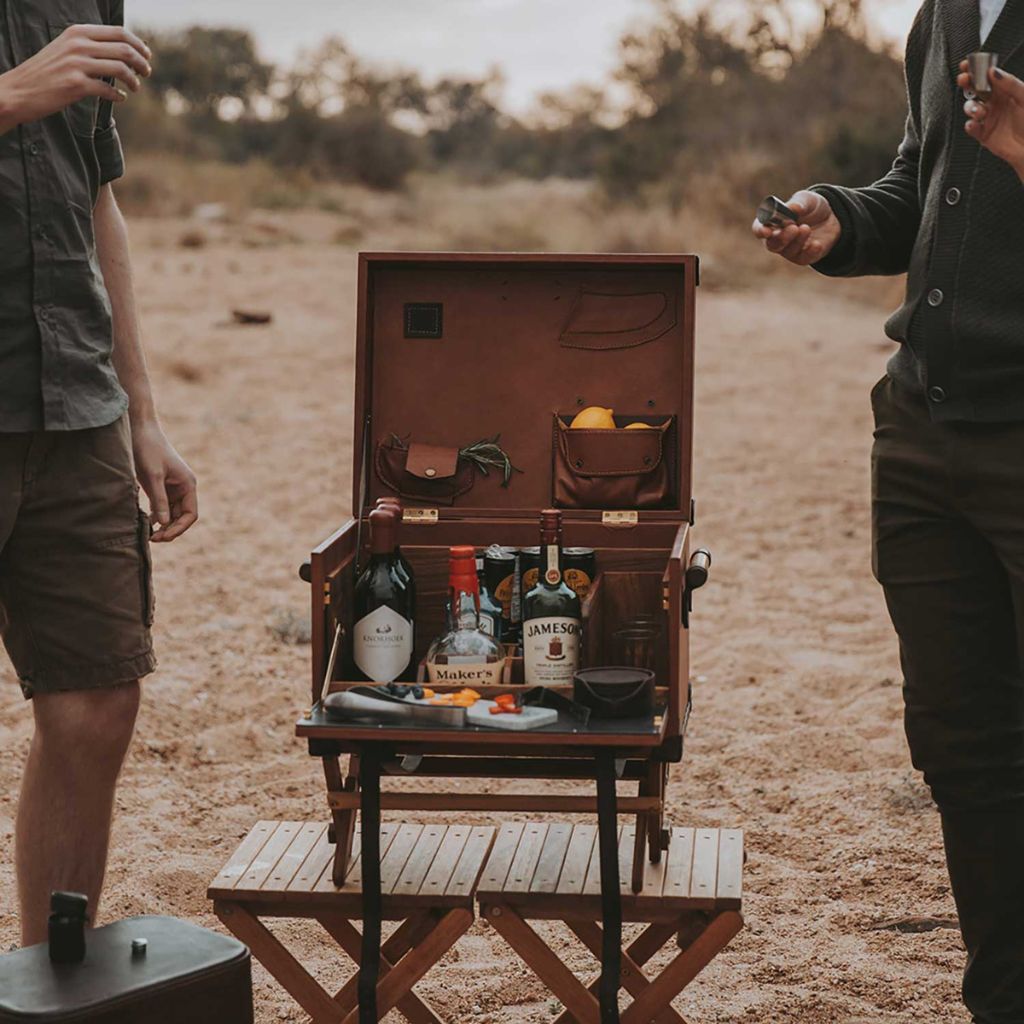 Field Bar With Stand
